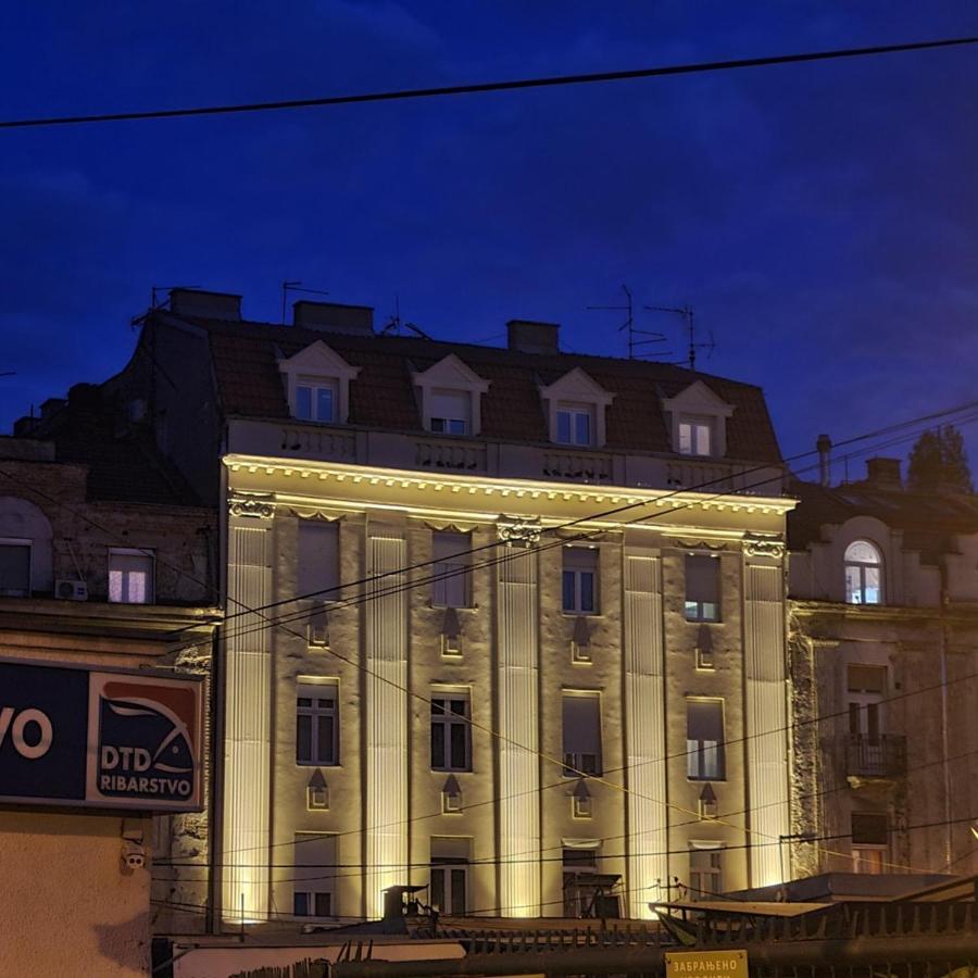 Apartment Andreja Βελιγράδι Εξωτερικό φωτογραφία